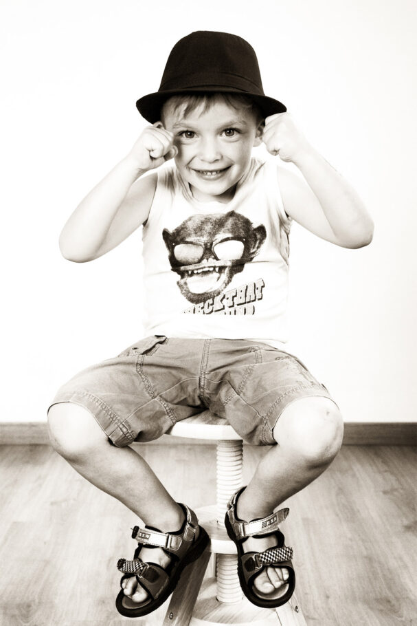 photo enfant studio nono boxeur 1500