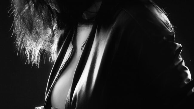 Shooting charme au studio photo de Carcassonne avec Glam 6 portrait boudoir philippe escudie