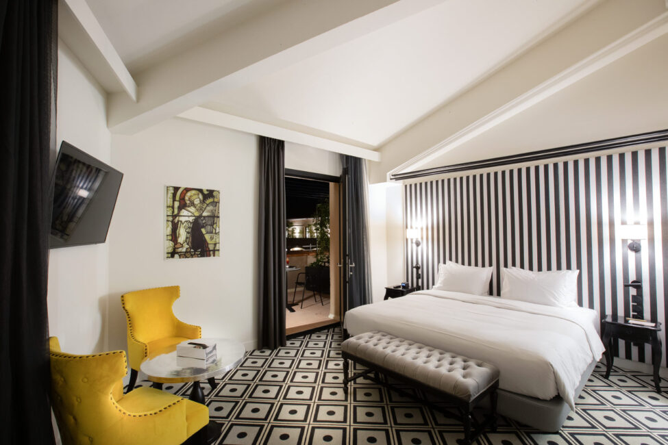 hitlon carcassonne chambre nuit galerie