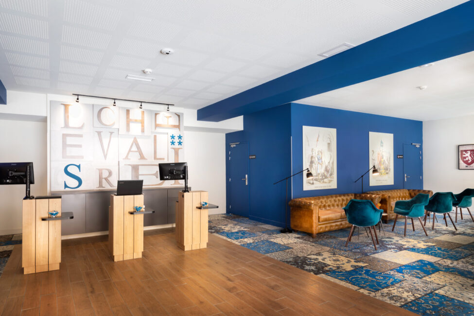 hotel chevalier accueil galerie