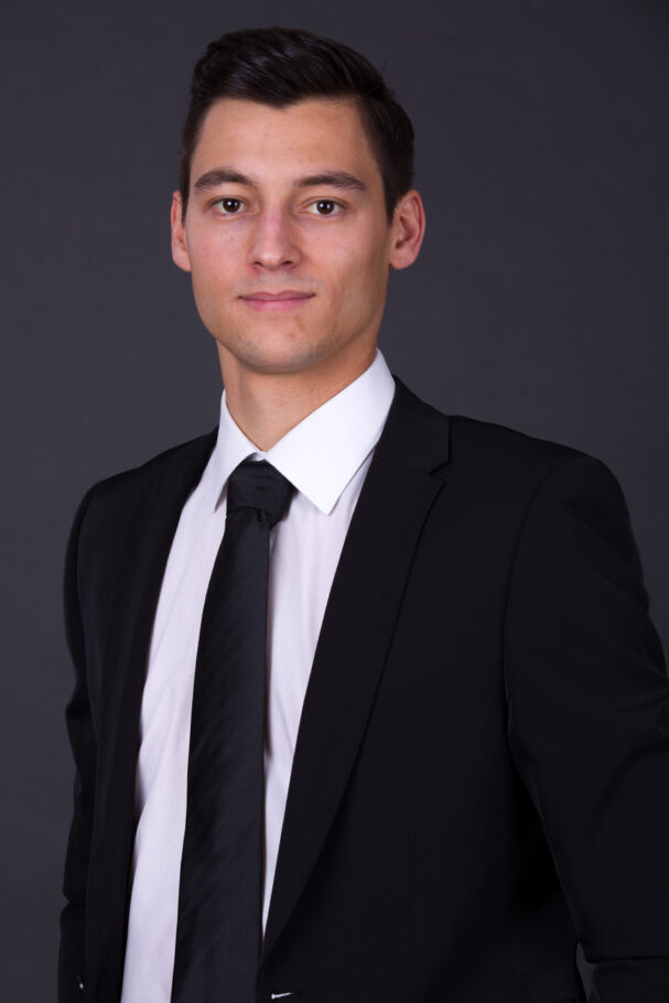 portrait photo cv reseau linkedin masculin