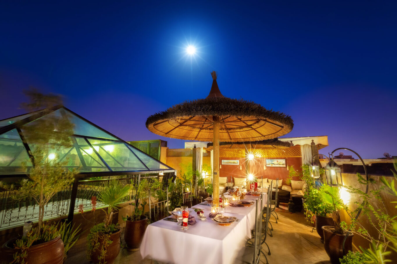 riad marrakech orient terrasse nuit galerie